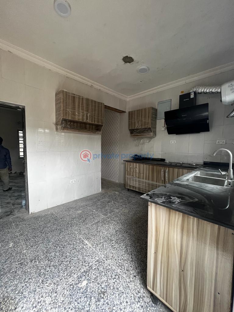 4 bedroom Terraced Duplex For Sale Off Bode Thomas Junction Surulere Surulere Lagos - 5