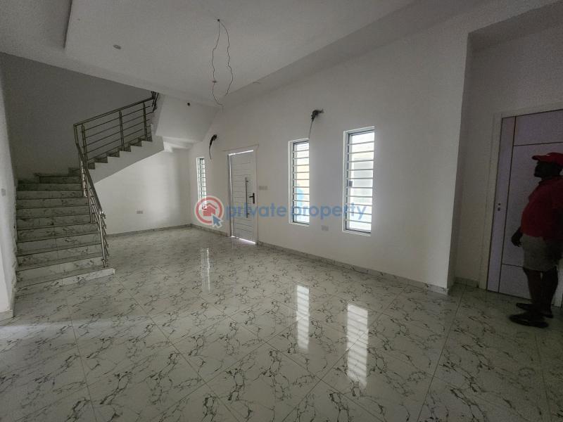 4 bedroom House For Sale Orchid Road Lekki Lagos - 4