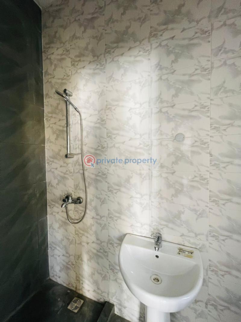 4 bedroom House For Rent Lekki Lagos - 6