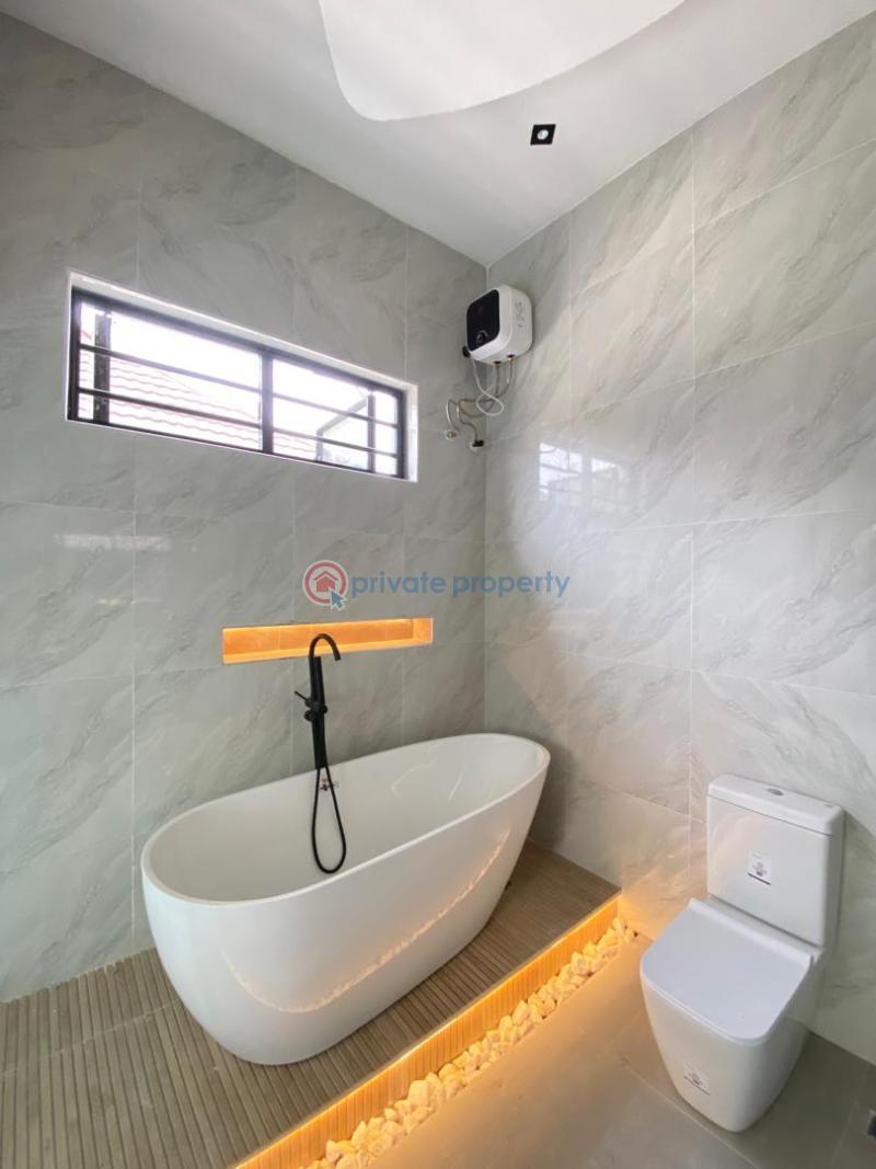 4 bedroom Detached Duplex For Sale Chevron Drive Lekki Lagos - 10