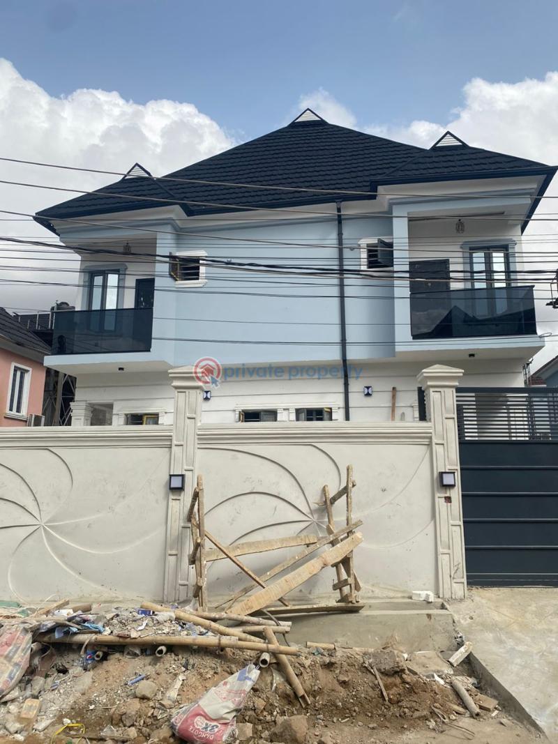 For rent 4 bedroom Detached Duplex Medina Estate Gbagada Medina