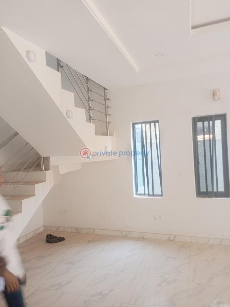 4 bedroom House For Sale An Estate In Ipaja Road Lagos Ipaja Lagos - 17