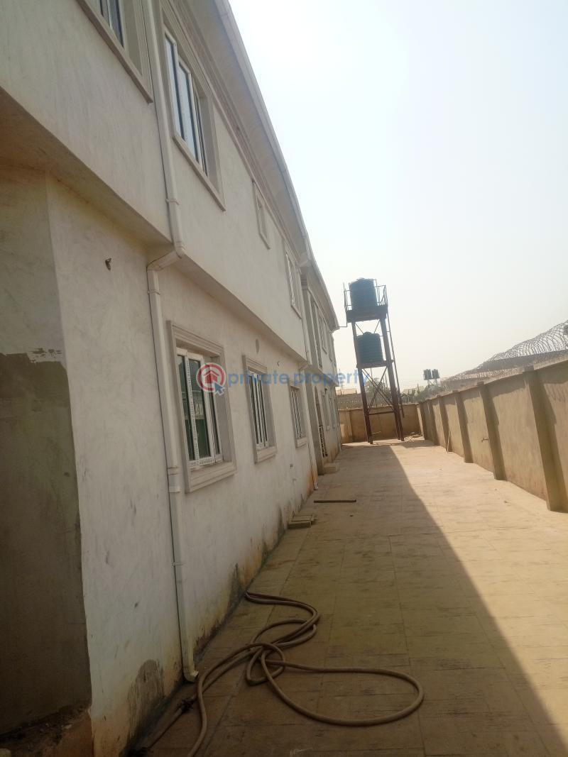 4 bedroom House For Sale An Estate In Ipaja Road Lagos Ipaja Lagos - 2