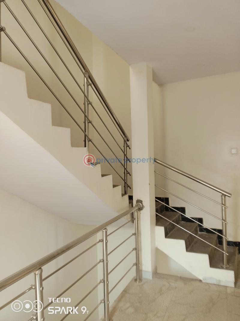 For rent 4 bedroom House River Valley Estate Berger Ikeja Lagos (PID