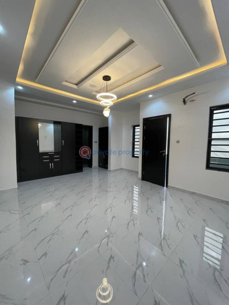 4 bedroom Terraced Duplex For Sale Magodo GRA Phase 2 Kosofe/Ikosi Lagos - 1