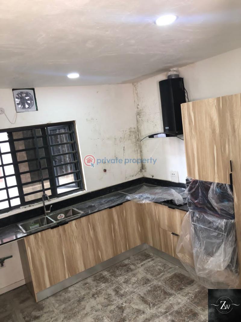 4 bedroom House For Sale Ogudu GRA Lagos - 0