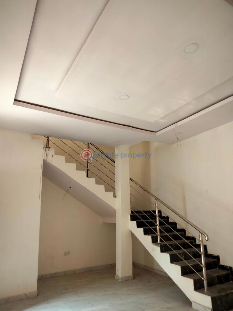 4 bedroom House For Rent Ojodu Ikeja Lagos - 7