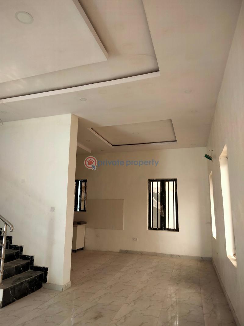 4 bedroom House For Rent Ojodu Ikeja Lagos - 4