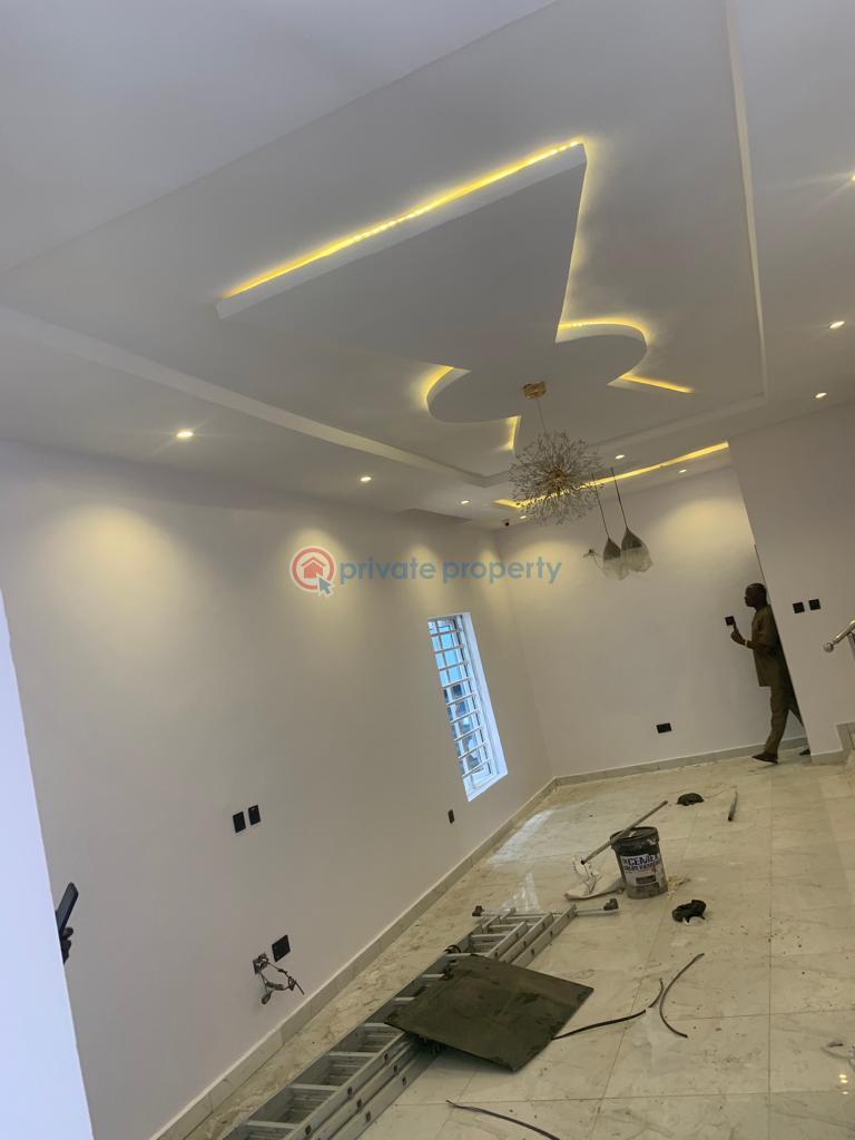 4 bedroom House For Sale Gbagada Lagos - 3
