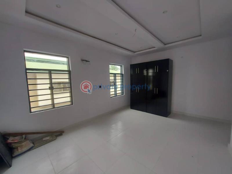 4 bedroom House For Sale Cvg Estate Lekki Lagos - 15