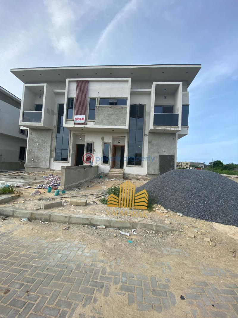 For sale 4 bedroom House Saphire Garden, By Green Spring School, Lekki