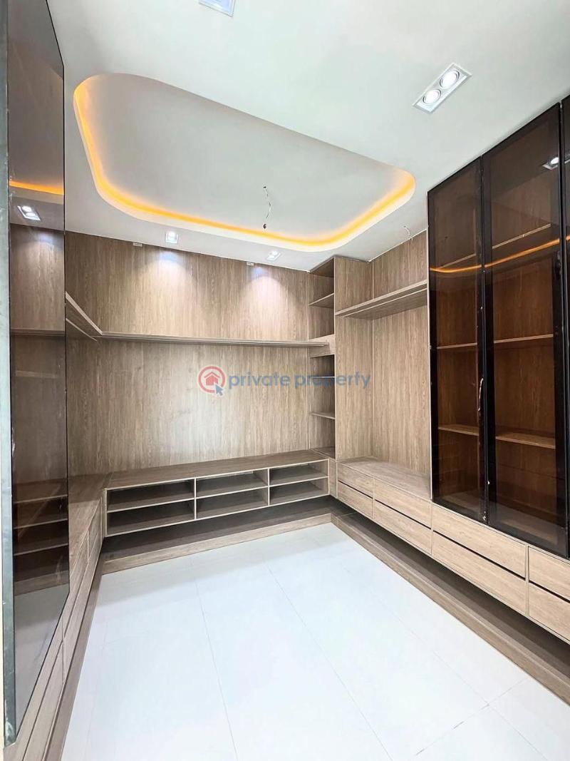 4 bedroom House For Rent Lekki Phase 1 Lagos - 3