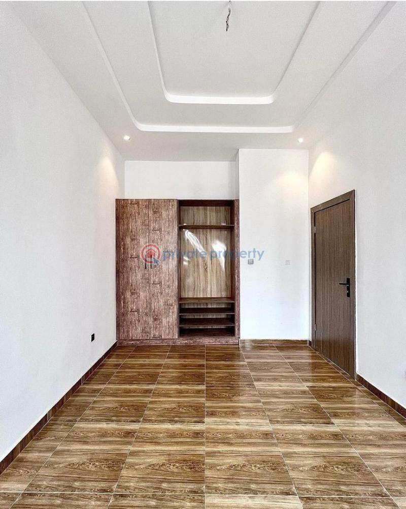 House For Sale Ologolo Lekki Lagos - 9