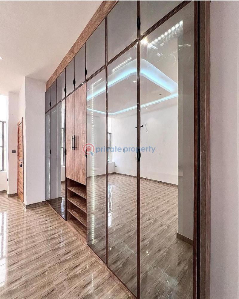 House For Sale Ologolo Lekki Lagos - 3