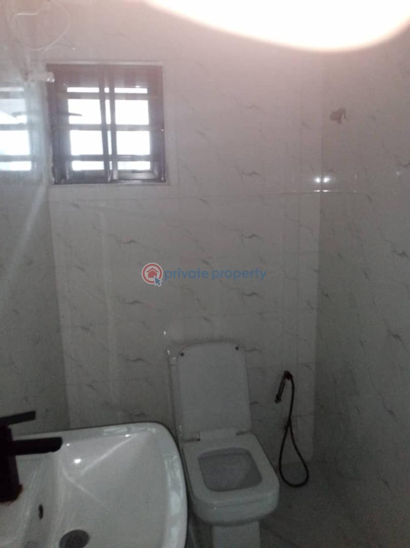 4 bedroom Terraced Duplex For Rent Royal Palmwill Estate Badore Ajah Lagos - 16