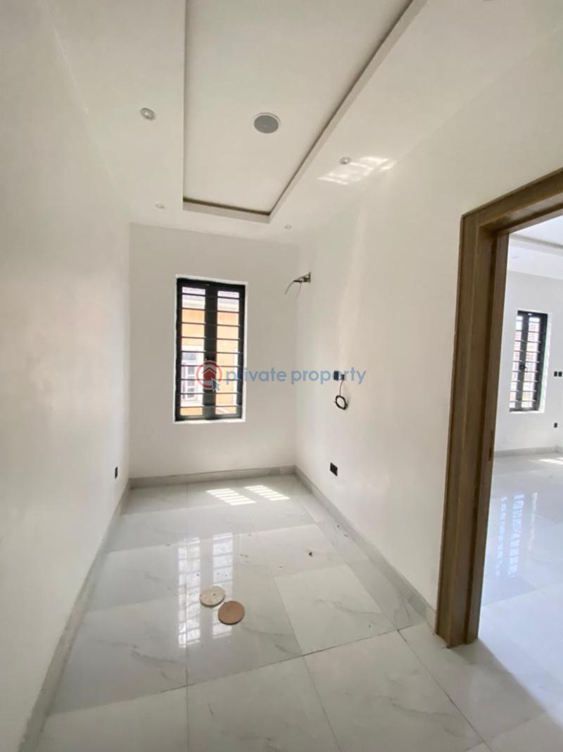 4 bedroom House For Sale Chevron Drive Lekki Lagos - 11