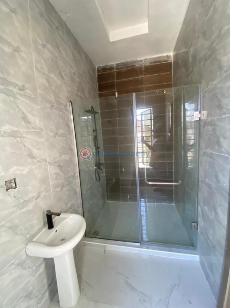 4 bedroom House For Sale Chevron Drive Lekki Lagos - 19