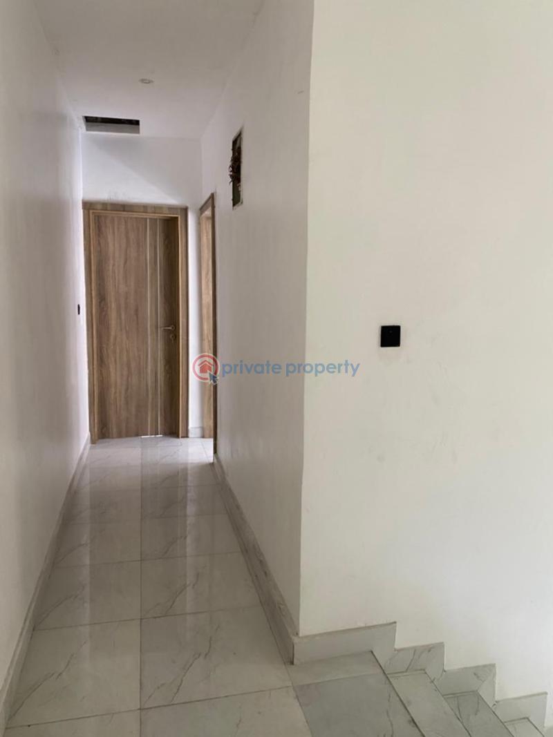 4 bedroom House For Sale Chevron Drive Lekki Lagos - 18