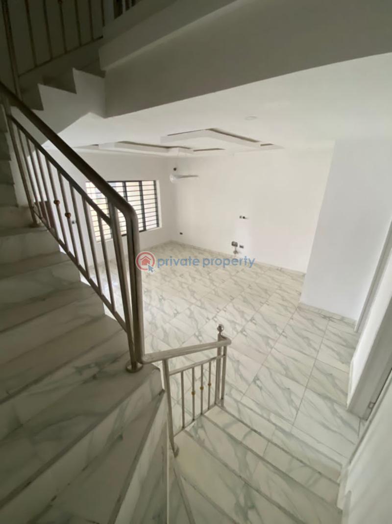 4 bedroom House For Sale Ikota Lekki Lagos - 4