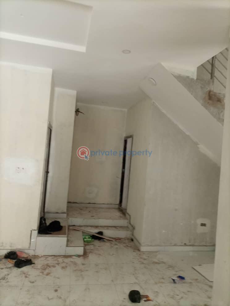 5 bedroom House For Sale Magodo GRA Phase 1 Ojodu Lagos - 1