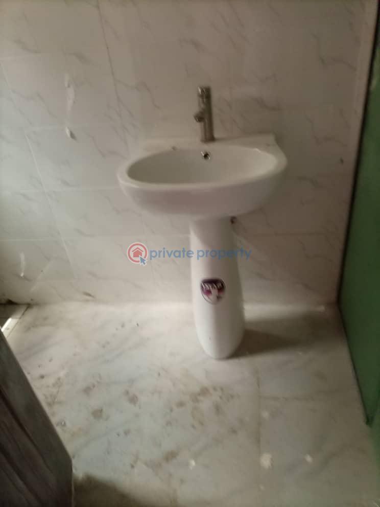 5 bedroom House For Sale Magodo GRA Phase 1 Ojodu Lagos - 8