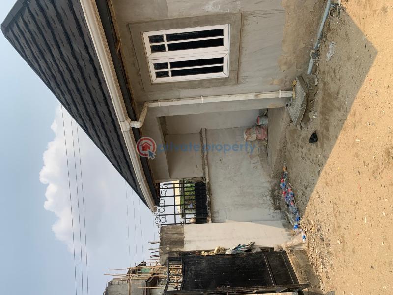 5 bedroom Detached Duplex For Sale Ikorodu Lagos - 1