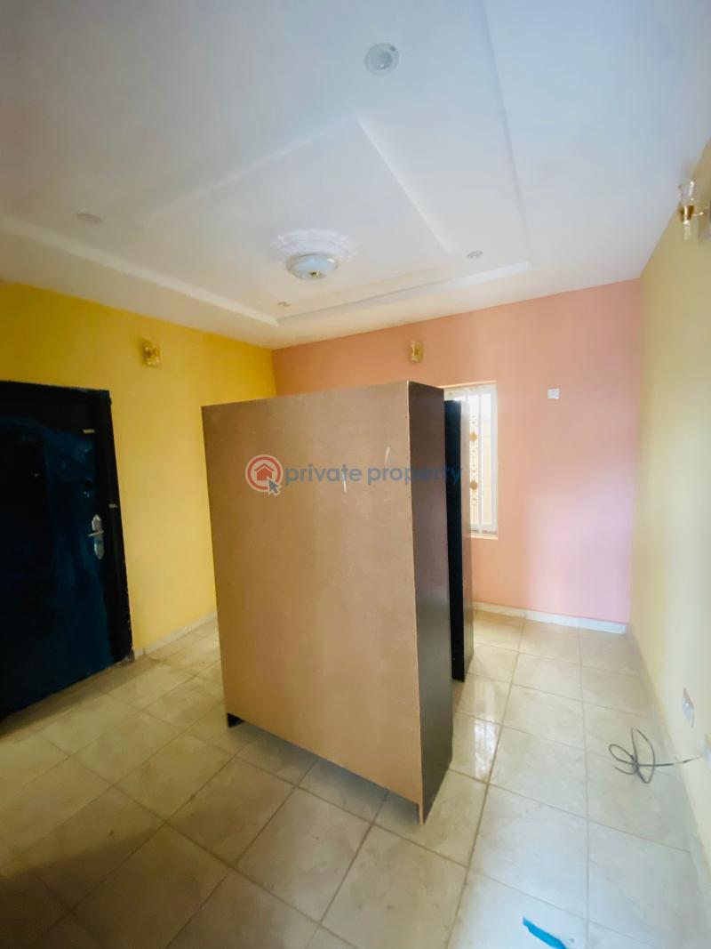 5 bedroom House For Rent Kolapo Ishola Gra Akobo Ibadan Oyo - 1