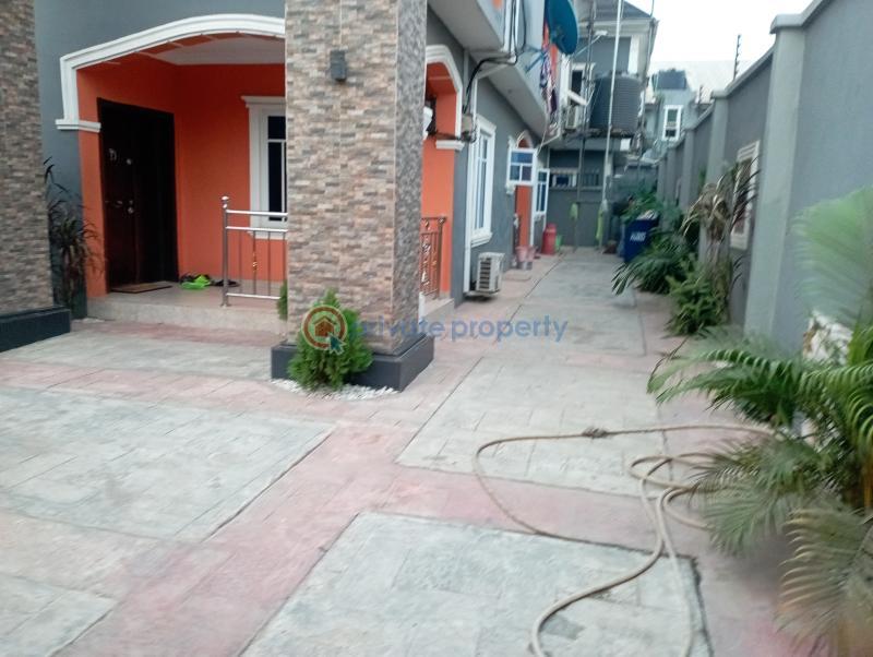 5 bedroom House For Sale Valley View Estate Aboru/agbele Alimosho Lagos - 1