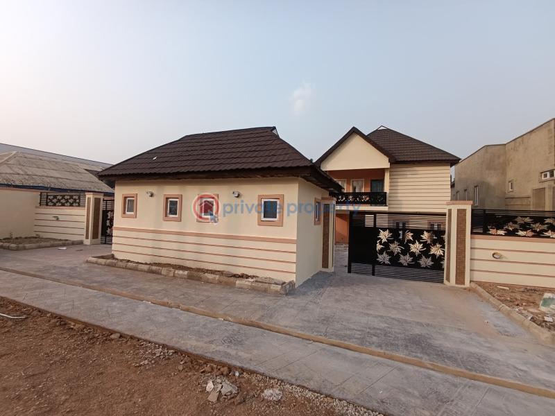 5 bedroom Detached Duplex For Sale Akala Estate Akobo Ibadan Oyo - 0