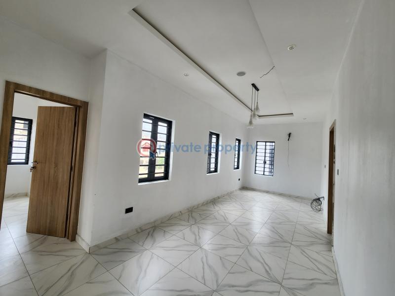 5 bedroom House For Sale Jakande Lekki Lagos - 9