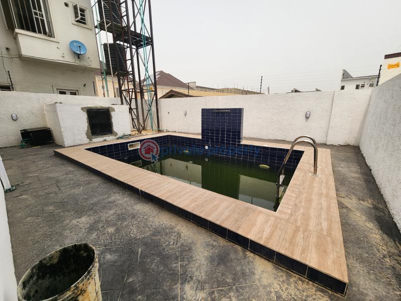 5 bedroom House For Sale Orchid Road Lekki Lagos - 4