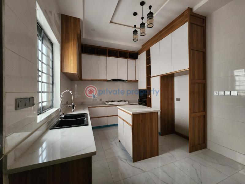 5 bedroom House For Sale Orchid Road Lekki Lagos - 11