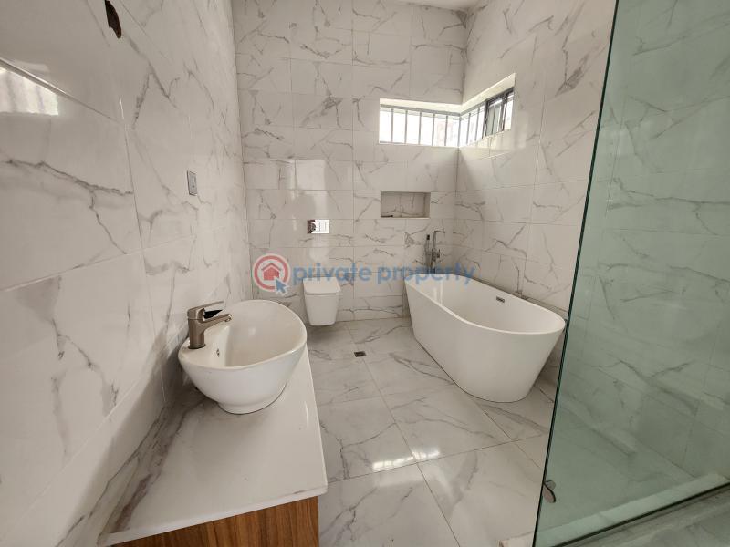 5 bedroom House For Sale Orchid Road Lekki Lagos - 26