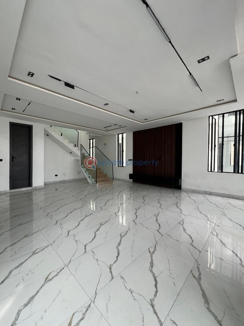 5 bedroom Detached Duplex For Sale Lekki Lagos - 0