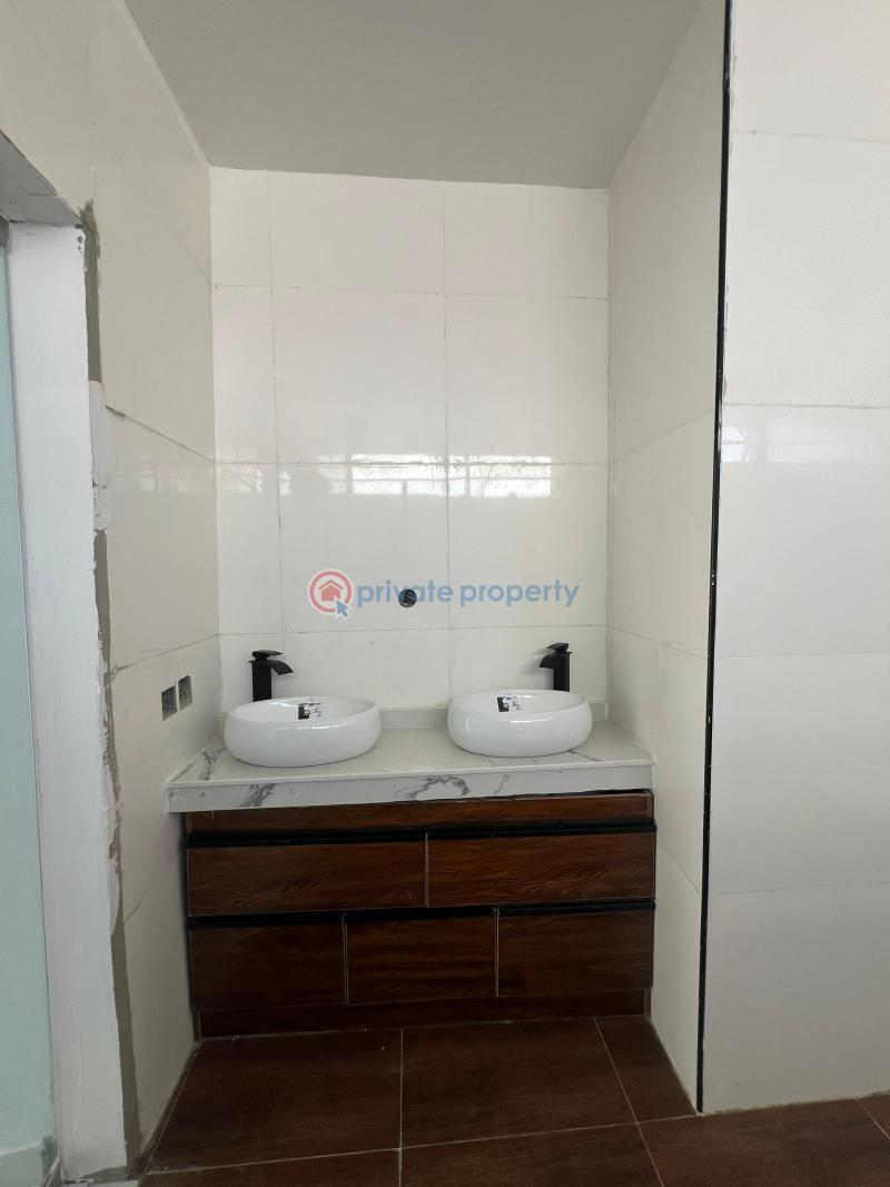 5 bedroom Detached Duplex For Sale Ikota Lekki Lagos - 7