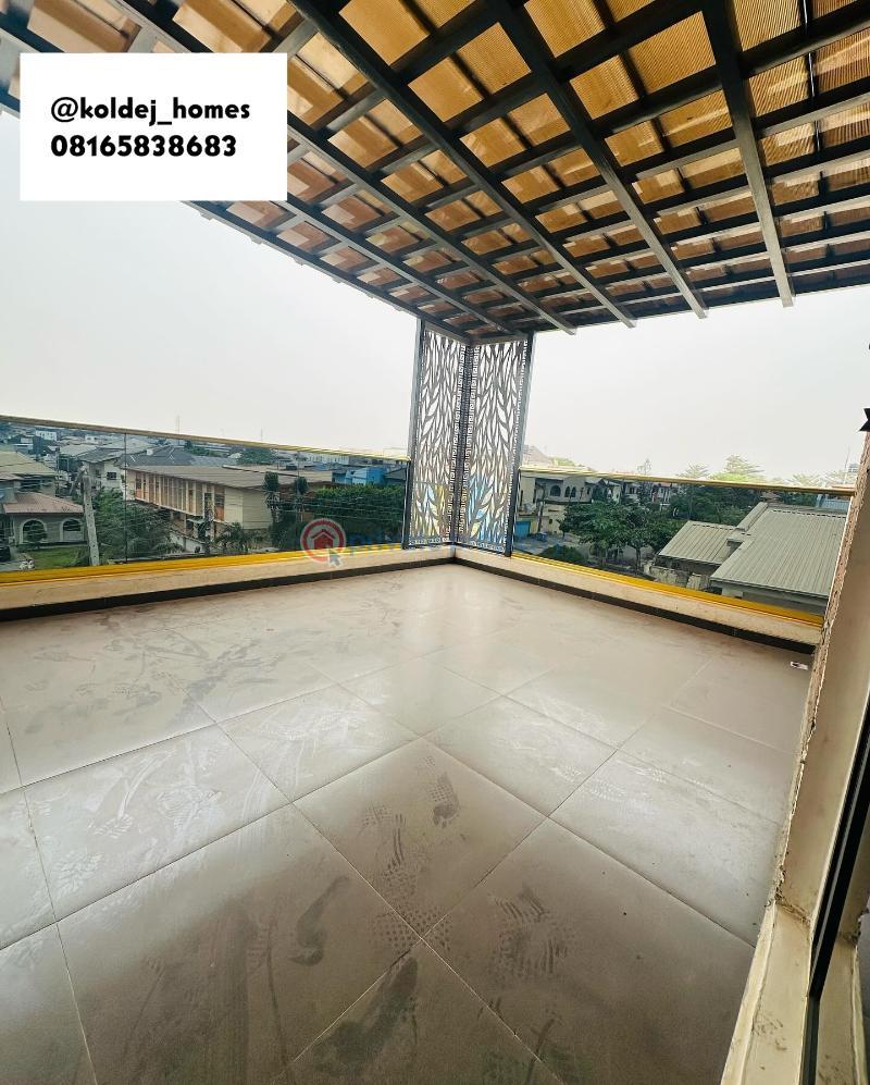 5 bedroom Detached Duplex For Sale Magodo GRA Phase 2 Kosofe/Ikosi Lagos - 2