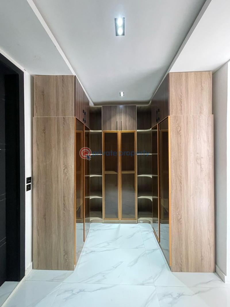 5 bedroom Detached Duplex For Sale Lekki County Ikota Lekki Lagos - 8