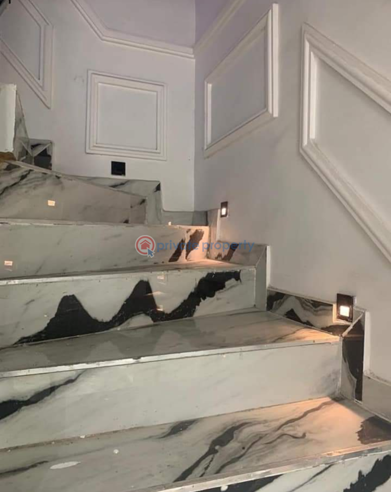 5 bedroom House For Sale Gbagada Lagos - 6