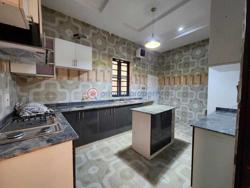 5 bedroom Duplex For Sale Thomas Estate Ajah Lagos - 8