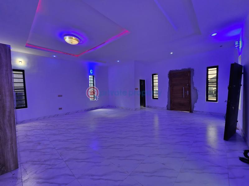 5 bedroom Duplex For Sale Thomas Estate Ajah Lagos - 14
