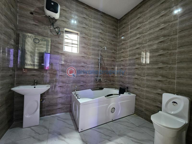 5 bedroom Duplex For Sale Thomas Estate Ajah Lagos - 17