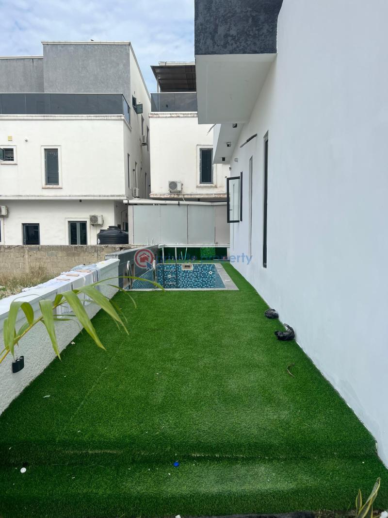 6 bedroom Detached Duplex For Sale Lekky County Lekki Phase 2 Lagos - 3