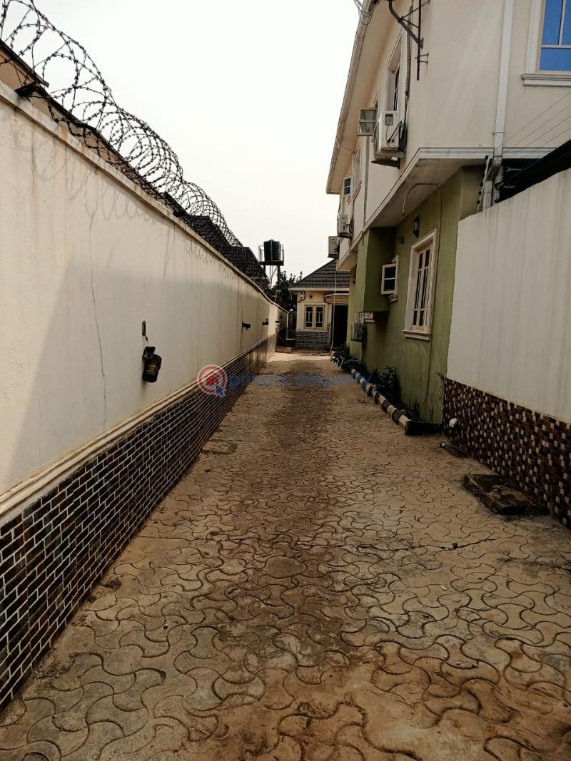 8 bedroom House For Sale Peace Estate Baruwa Ipaja Ipaja Road Lagos Baruwa Ipaja Lagos - 8