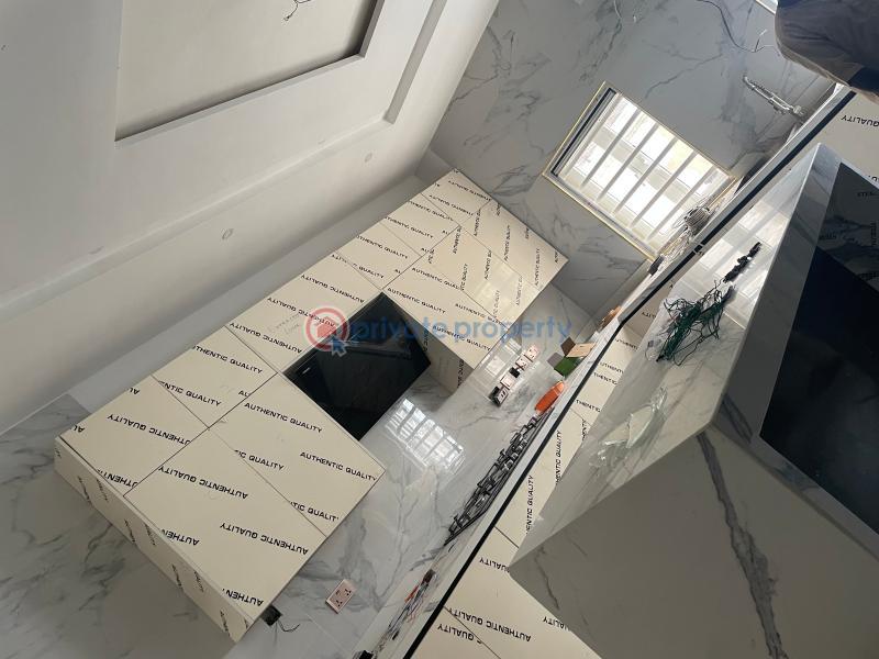 5 bedroom House For Sale Valley View Estate Olu Odo, Ebute Igbogbo Road