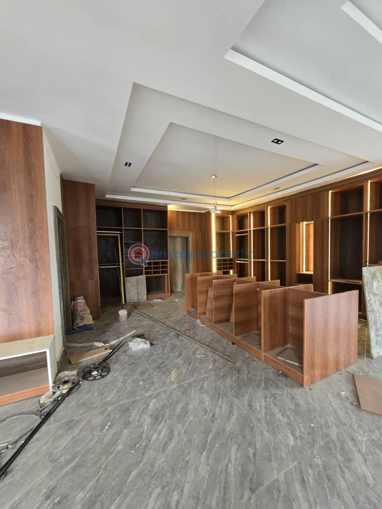 6 bedroom Detached Duplex For Sale Abuja Phase 1  - 9