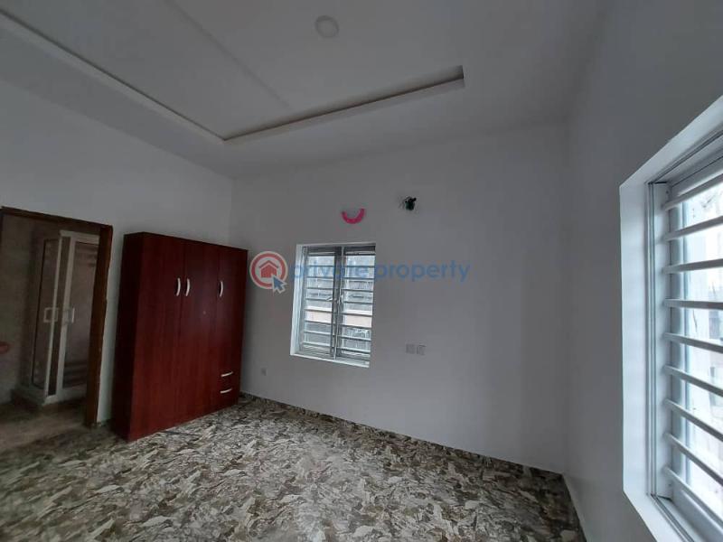 2 bedroom Flat & Apartment For Sale Off Orchid Road Lekki Lagos - 3