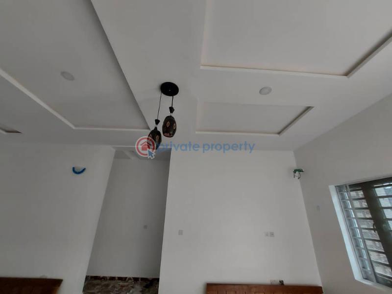 2 bedroom Flat & Apartment For Sale Off Orchid Road Lekki Lagos - 4