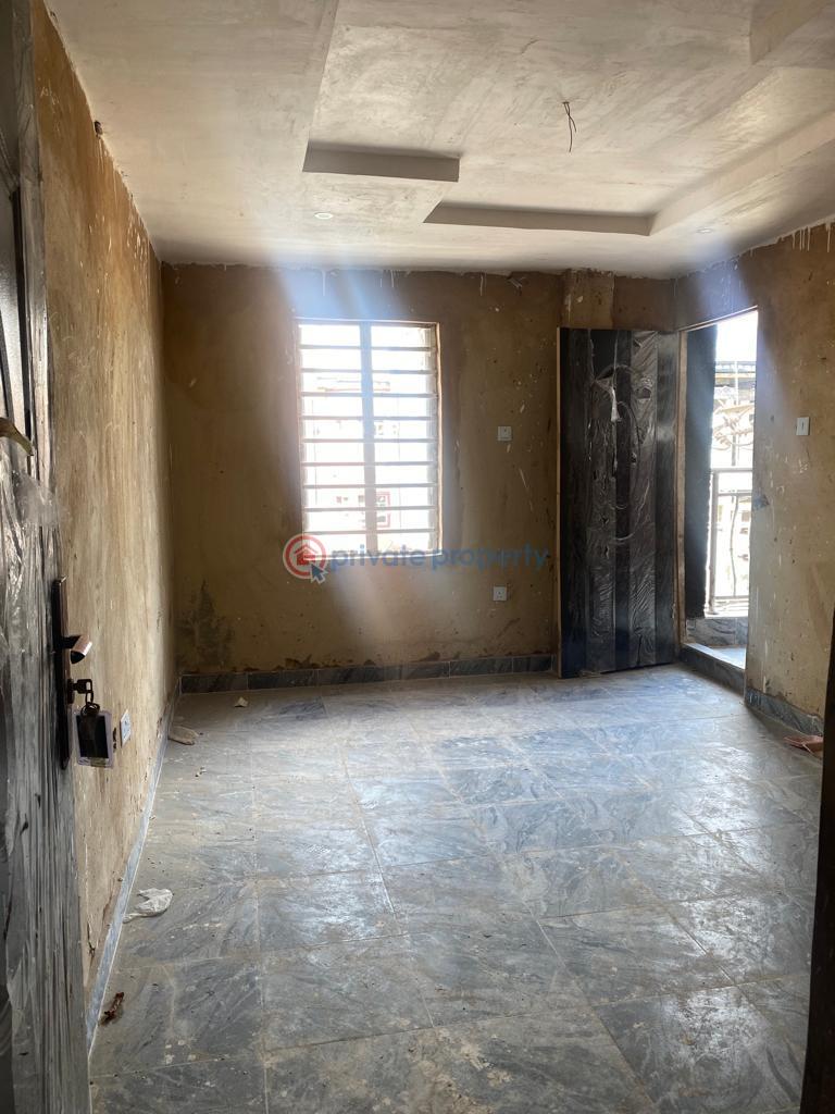 1 bedroom Mini Flat For Rent Ebute Meta Ebute Metta Yaba Lagos - 10