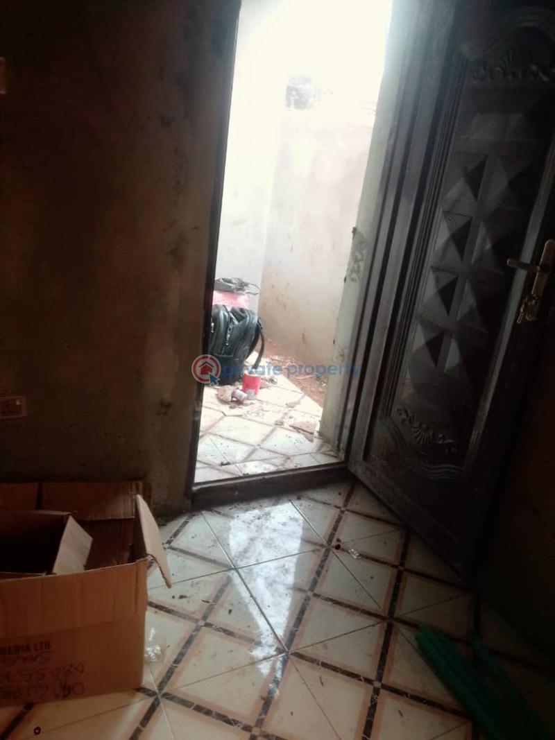1 bedroom Flat & Apartment For Rent Gasline Area By Winners Church Sango Ota/Ado Odo Ogun - 3