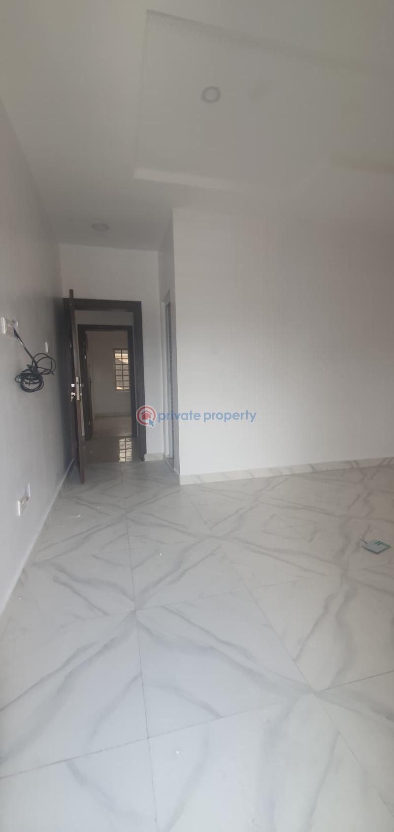 2 bedroom Flat & Apartment For Rent Yaba, Lagos. Yaba Lagos - 1
